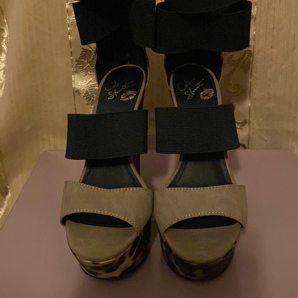 Wedge Sandals Tan with Leopard colors